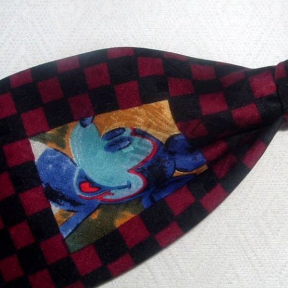 Mickey Mouse ltd ed Italy silk tie donald duck goofy disney character - Picture 2 of 3